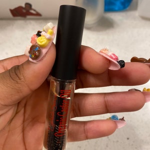 Rahela added a photo of their purchase