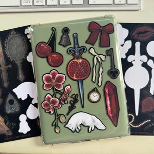 Raphaelle added a photo of their purchase