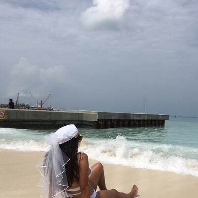 Booty Veil Bachelorette Veil Bridal Bikini Bride Bathing Suit Veil