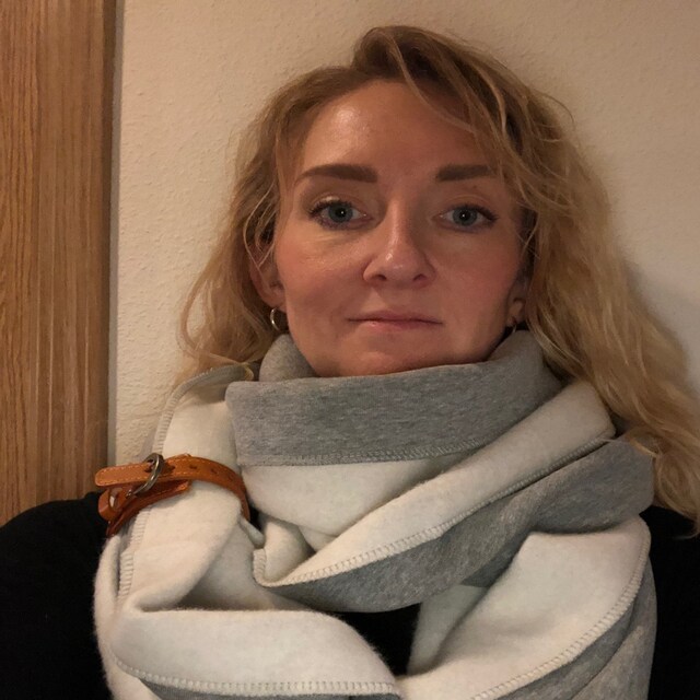 CHUNKY Infinity Scarf With Leather Strap, Hooded Scarf for CHUNKY Infinity Scarf With Leather Strap, Hooded Scarf for
