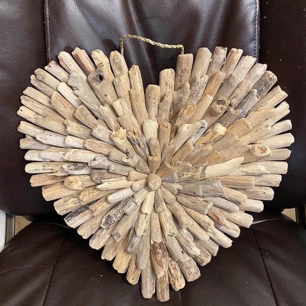 DRIFTWOOD HEART Wall HANGING | Unique Rustic Beach Decor | 40 Cm ...