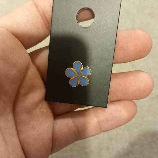 Buy Embrace Forever: Masonic Forget-me-not Lapel Pin, A Blossoming Tale Of Pride Online In India - Foto 2