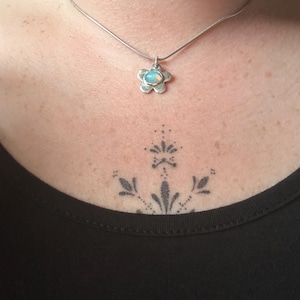 Zoe added a photo of their purchase