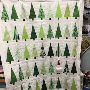 Santa in the Trees Quilt Pattern PDF - Etsy