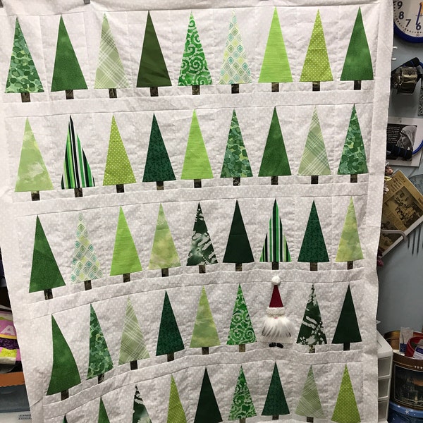 Santa in the Trees Quilt Pattern PDF - Etsy