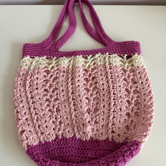 A customer's finished Willow Mesh Market Bag Crochet Pattern + Video Tutorial