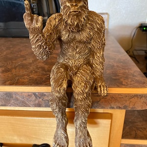 Ashlee added a photo of their purchase