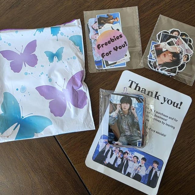 RUNSEOKJIN TOUR Concert Freebie Kit Small, Large BTS | Jin