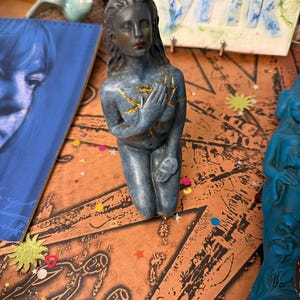 Doreen added a photo of their purchase