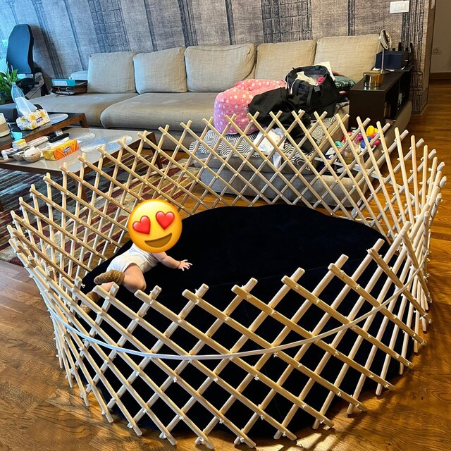 Expandable hotsell baby playpen