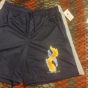Shuntae added a photo of their purchase
