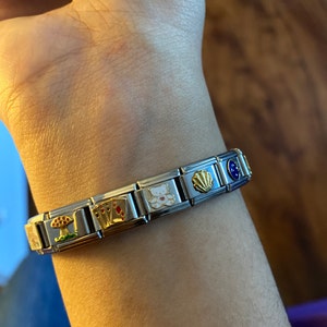 GRAPHICS & MORE Mount Cleverest Everest Reading Book Funny Humor Italian European Style Bracelet Oval Charm Bead GRAPHICS & MORE Mount Cleverest Everest Reading Book Funny Humor Italian European Style Bracelet Oval Charm Bead