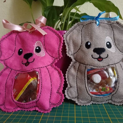 Puppy Peekaboo Treat Bag in the Hoop Machine Embroidery Design - Etsy