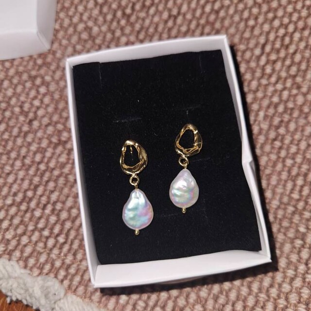 Pearl Earrings by Art and Crafts Jewelry ,coin Pearl
