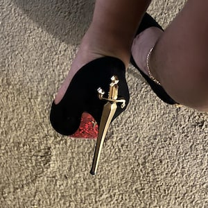 Kaila added a photo of their purchase