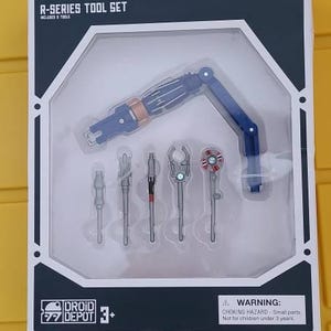 カスタム・ドロイド・デポのアストロメク・ドロイド用アクセサリー