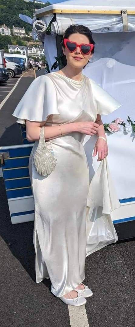Bridal Clutch, Wedding Clutch, Shell Shaped Beaded Wristlet,Couture Silver Bead Bag,Art Deco Bride Purse,Designer Statement Piece
