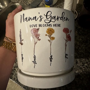 Jessamyn added a photo of their purchase