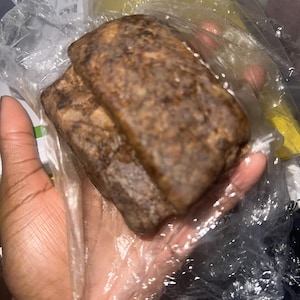 Zhoriyah added a photo of their purchase