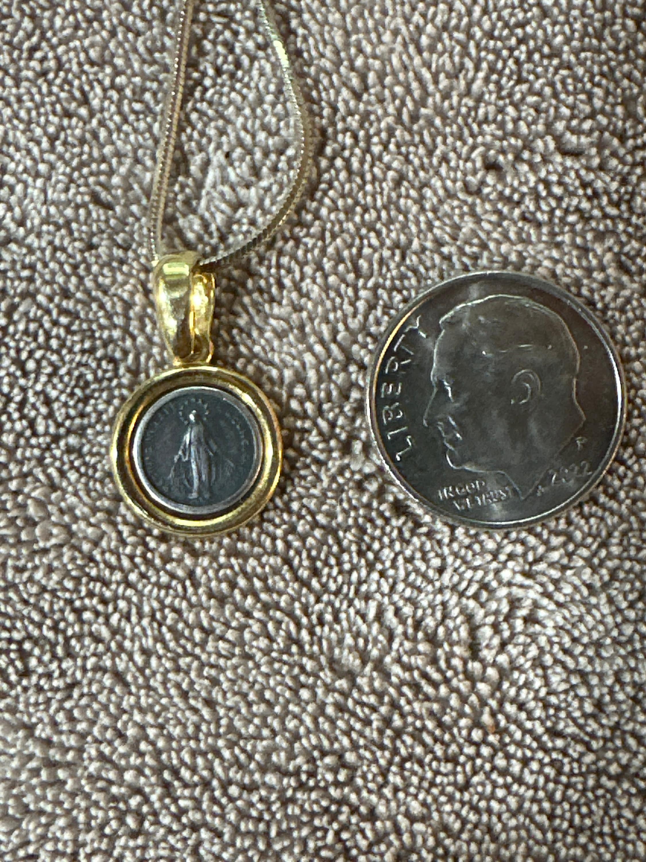 Dainty Miraculous Medal, minimalist medal of Our Lady of Grace,Very small round Virgin Mary pendant, vintage 12 mm sterling silver 925 medal
