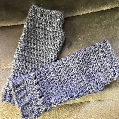 Crochet Pattern-hailey Crochet Fingerless Gloves Pattern-women - Etsy