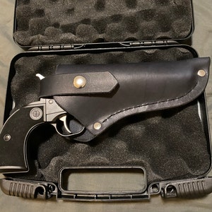 Alfredo added a photo of their purchase