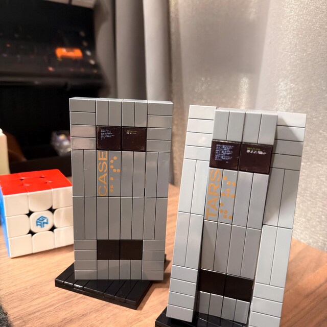 映画「インターステラー」に登場するロボットTARSのカスタムフィギュア
