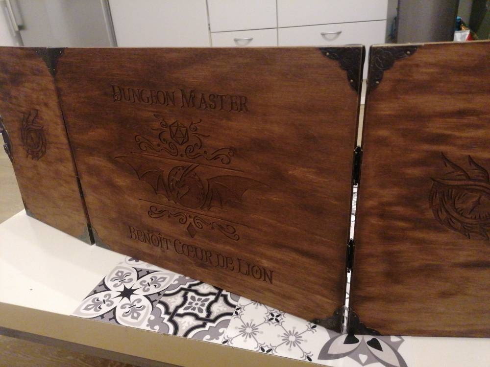 Dungeon master screen magnetic, Dm screen wood, Dm screen dnd, Dnd screen with monitor, Dm screen custom, Dm screen role playing games