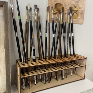 Paintbrush Holder Stand 67 Paint Brushes - Wooden Paint Brush Holder, Brush  Organizer Display Stand Tray Rack for Colored Pencils Paint Brushes Makeup