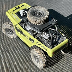 Axial SCX24 Deadbolt Hard Top - With Spare Tire Mount