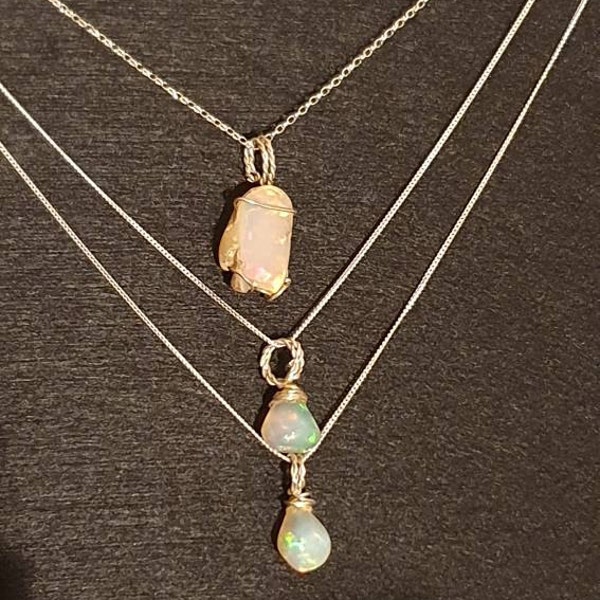 Collier Argent Massif 925 Avec Pendentif Opale Fin 19ème Siècle - Poids 3.78g, Occasion