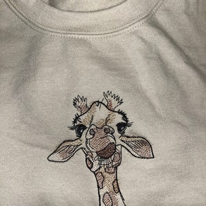 Giraffe Pattern Print Women Crewneck Sweatshirt