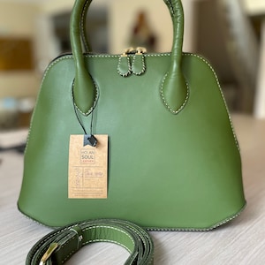 NasheenTheMachine ha añadido una foto de su compra