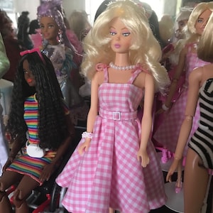 Alice added a photo of their purchase