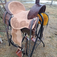 WESTERN ROPING ROPER RANCH CUTTING HORSE SADDLE 17 16 15 TOOLED LEATHER TACK SET