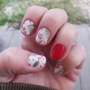 Lyndsay added a photo of their purchase