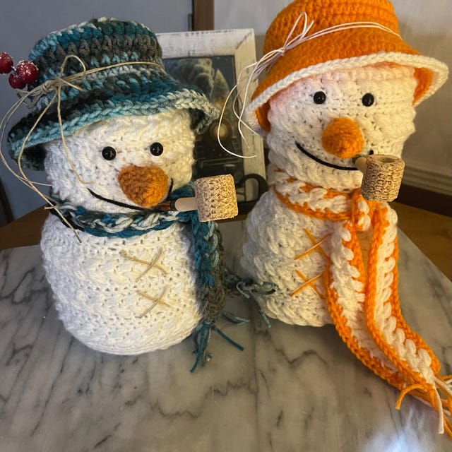 A customer's finished Wheat Stitch Snowman Crochet Pattern