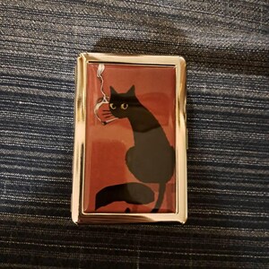 喫煙猫のグッドモーニング ヴィンテージメタルシガレットケース アール