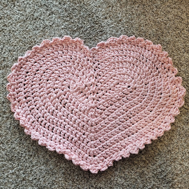 Heart Rag Rug Crochet Pattern Spring Crocheted Rag Rugs For The Gnomes
