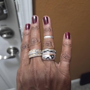 Vonnie added a photo of their purchase