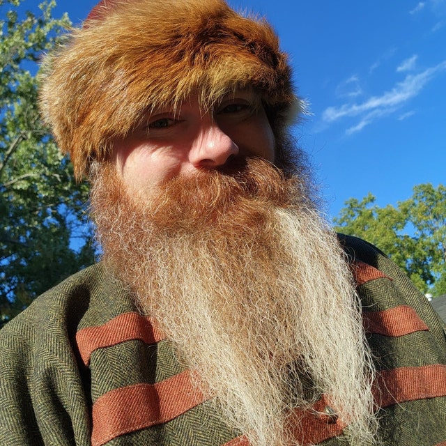 Early Medieval Diamond Wool Round Hat With Red Fox Fur Linen Early Medieval Diamond Wool Round Hat With Red Fox Fur Linen