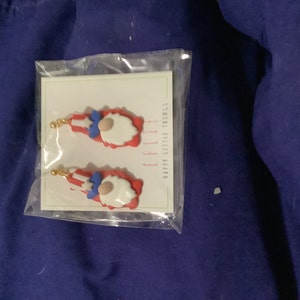 Ilana added a photo of their purchase