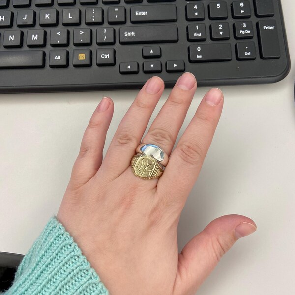 Holding Hands Ring Brass Handshake Ring - Etsy