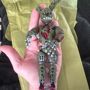 スプリングトラップ 可動式フィギュア FNAF 3 ファイブ・ナイツ