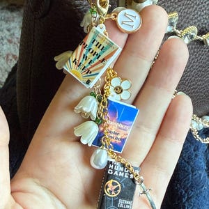 Marissa added a photo of their purchase