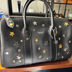 Tiffany added a photo of their purchase