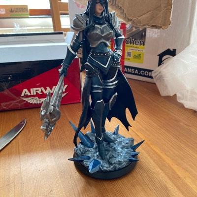 Maki Oze_ Fire Force Fan Art pre Order / Resin Scale Model for Assembly