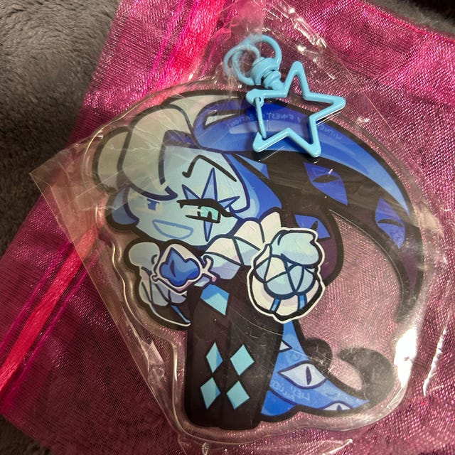 シャドーミルククッキー ジャンボアクリルキーホルダー - Etsy 日本