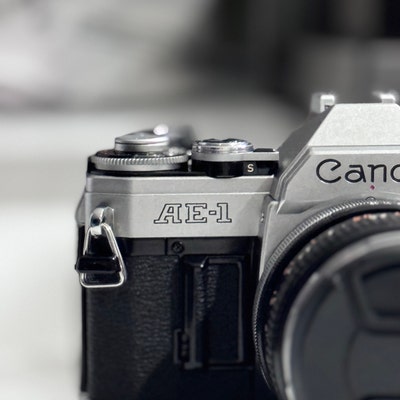 Asahi Pentax ME + Takumar-A Zoom 3.5-4.5/28-80mm | Cámara réflex