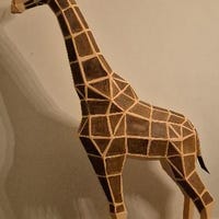 DIY Simba Papercraft PDF SVG Vorlage zum Erstellen von 3D Simba sitzend ...